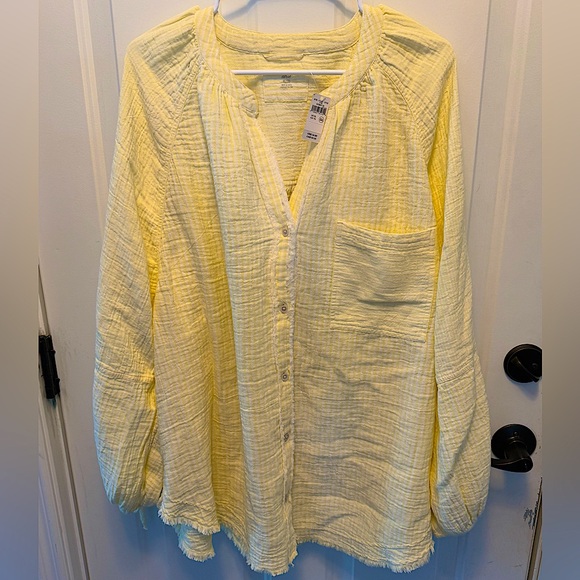 Aerie Tops - Aerie Daybreak Coverup Shirt Brand New with Tags size XL